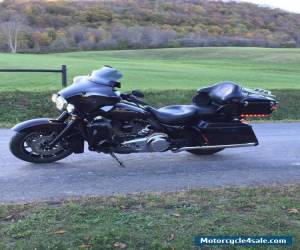 Motorcycle 2010 Harley-Davidson Touring for Sale