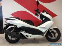 HONDA PCX125 2010 White Spares or Repairs