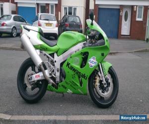 Kawasaki zx7r in Green 1997 for Sale