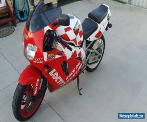 Motorcycle yamaha YZF750r for Sale