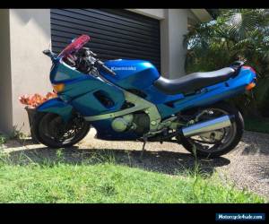 Motorcycle Kawasaki ZZR600 for Sale