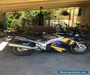 Suzuki Motorcycle RF900R for Sale