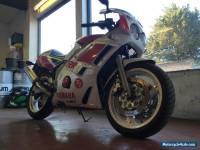 Yamaha FZR Motor bike 600cc