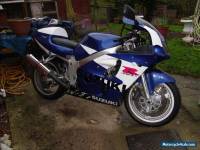 suzuki gsxr 600