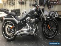 HARLEY DAVIDSON BREAKOUT ......10 / 2015 model ......Brand new 950ks 