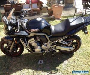 Motorcycle Yamaha FZS1000 for Sale
