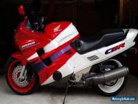 Honda CBR1000F