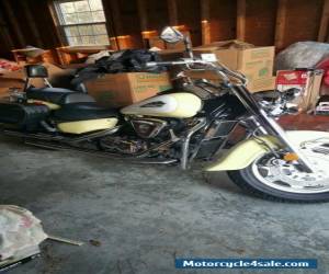 Motorcycle 1998 Suzuki Intruder for Sale