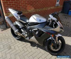 Motorcycle YAMAHA R1 2003    Black & Silver for Sale