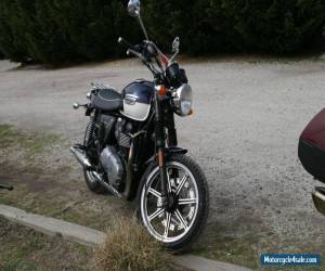 Motorcycle 2009 Triumph Bonneville for Sale