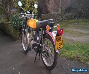 Motorcycle Honda SS50 for Sale