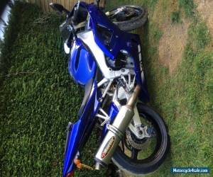 Motorcycle Yamaha r1 2000 low milles  for Sale