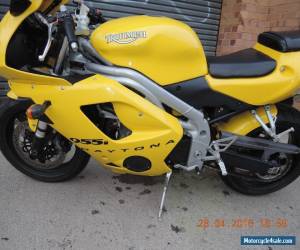 Motorcycle TRIUMPH 955i DAYTONA 2003 MODEL YELLOW GREAT SPORTS BIKE    for Sale