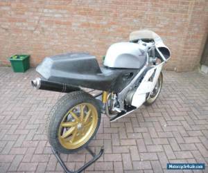 Motorcycle Honda RC30 Race Bike  for Sale