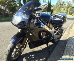 Motorcycle Suzuki GSX-R750 Super Sports Road Bike for Sale