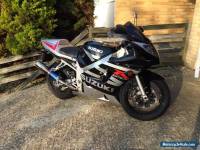 2003 SUZUKI GSXR 600 K3 SILVER/BLACK **LOW MILIEAGE- 8K**